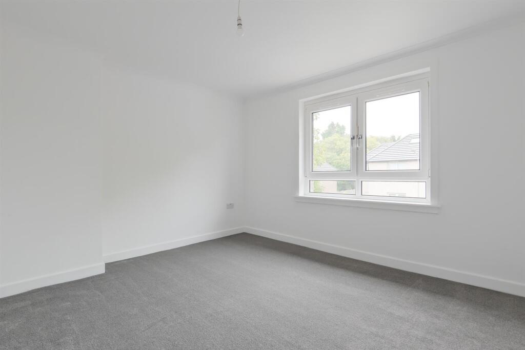 025-68 Butterburn Park, Hamilton ML36 SJ.jpg