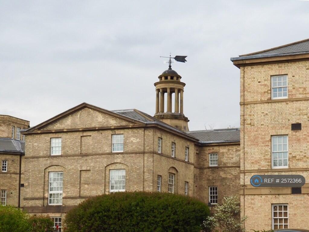 Grade 11 Listed Building 