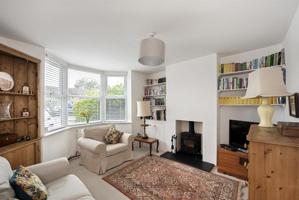 2 Alderbrook Cottages, Stone Cross Rd, TN6 3DF 002