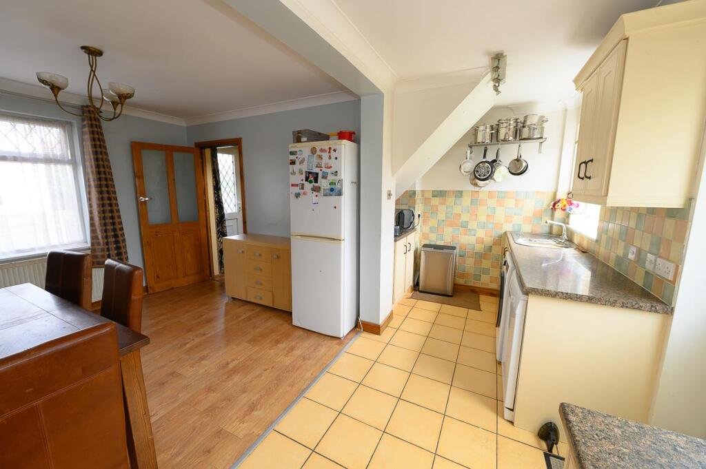 Kitchen-diner pic 2.jpg