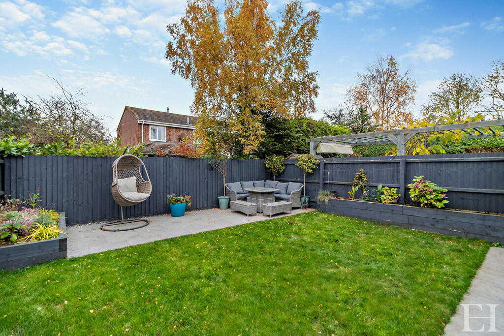 8628060-exterior0...