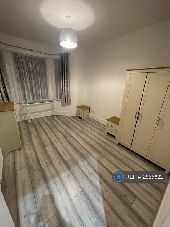 Double Bedroom 2