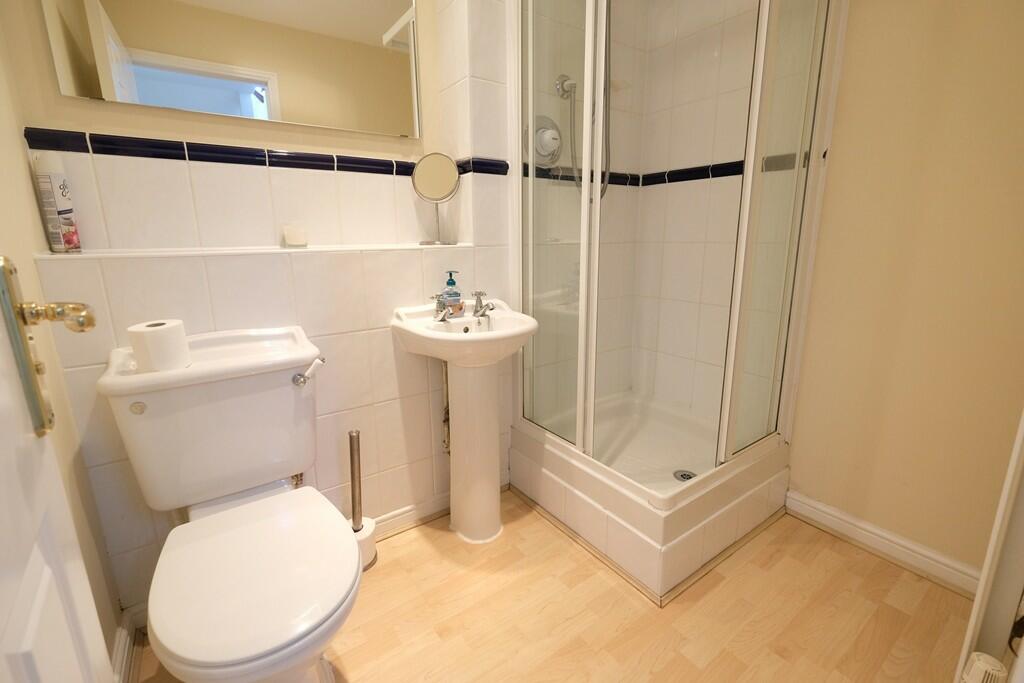 ENSUITE SHOWER ROOM