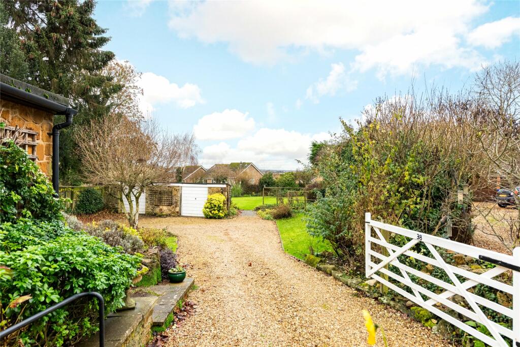 Gated Driveway