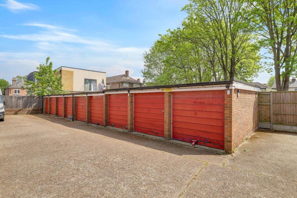 14-8187JHPropWpen - 5 Harley Court -40-medium.JPG