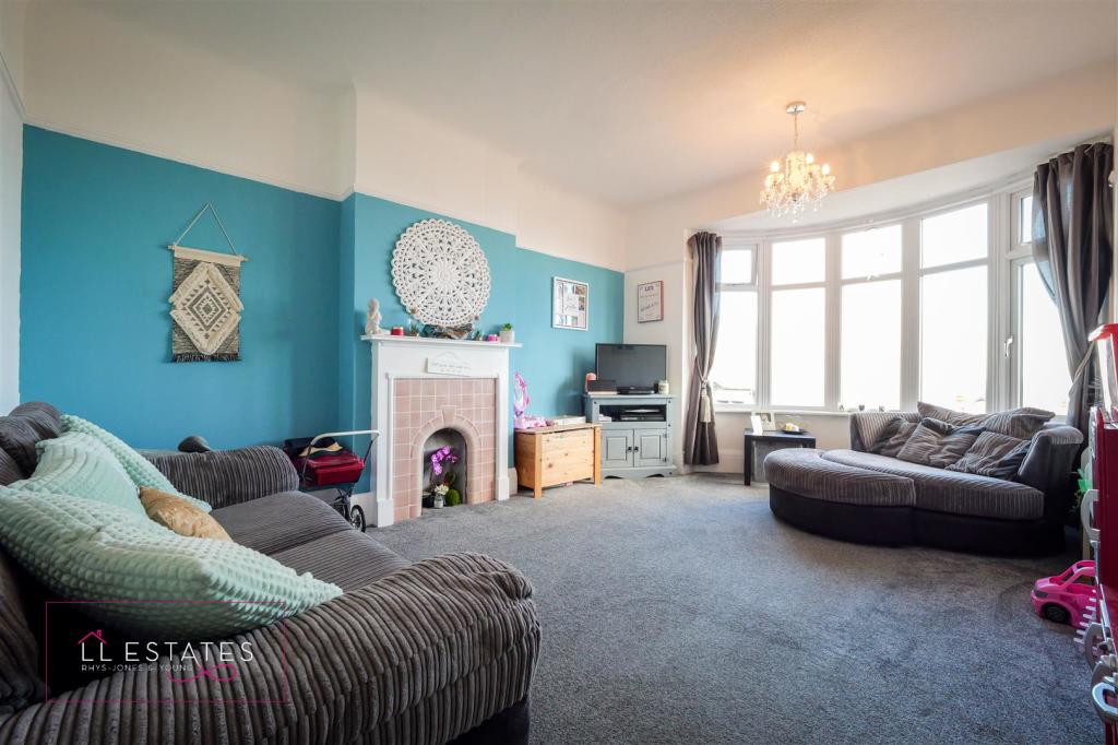 Bedroom 2.jpg