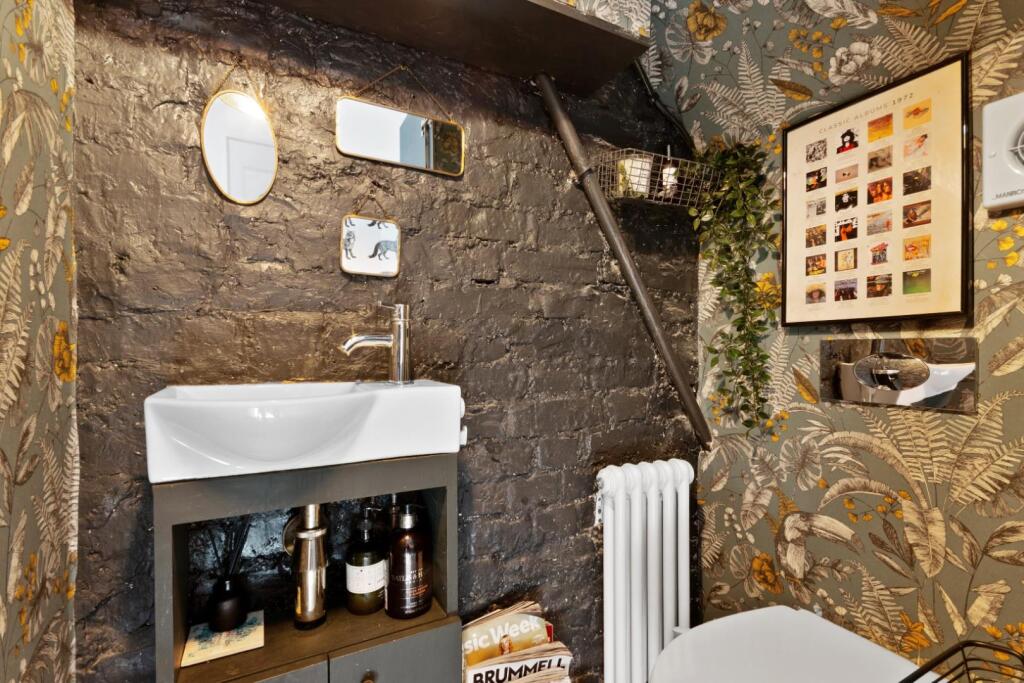 69 Grantham Road Ph7.jpg