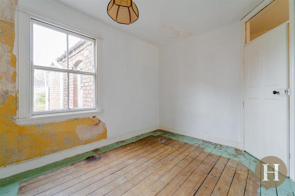 Hadleigh Estate Agents-15.jpg