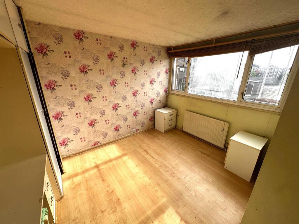 Borough bedroom 7.jpeg