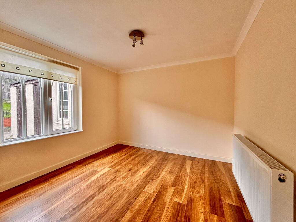 PHOTO-2025-10-07-12-03-31 T202510071924.jpg