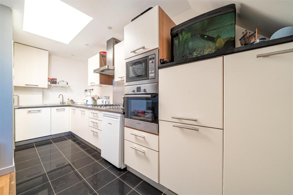 Leander Court, Graystone Road, Tankerton