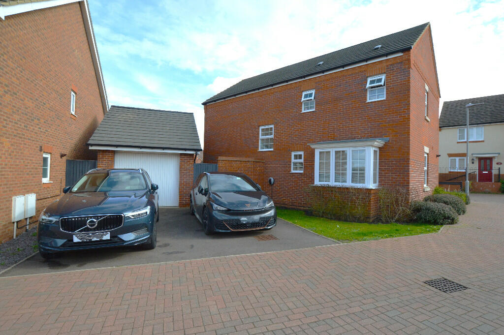Garage &amp; Driveway