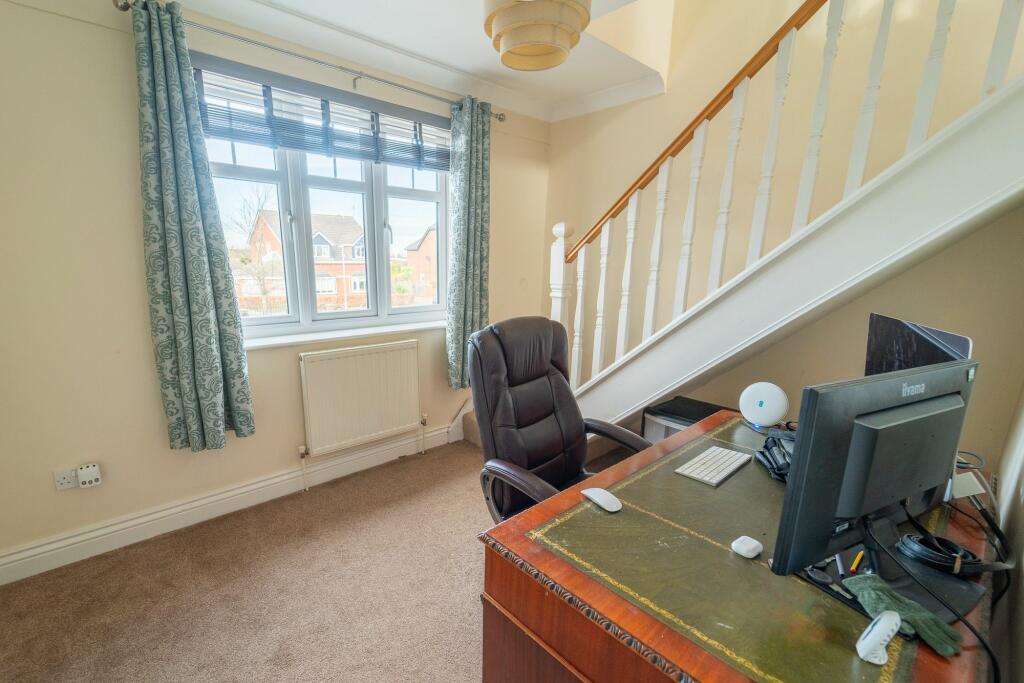 Study/Bedroom 5