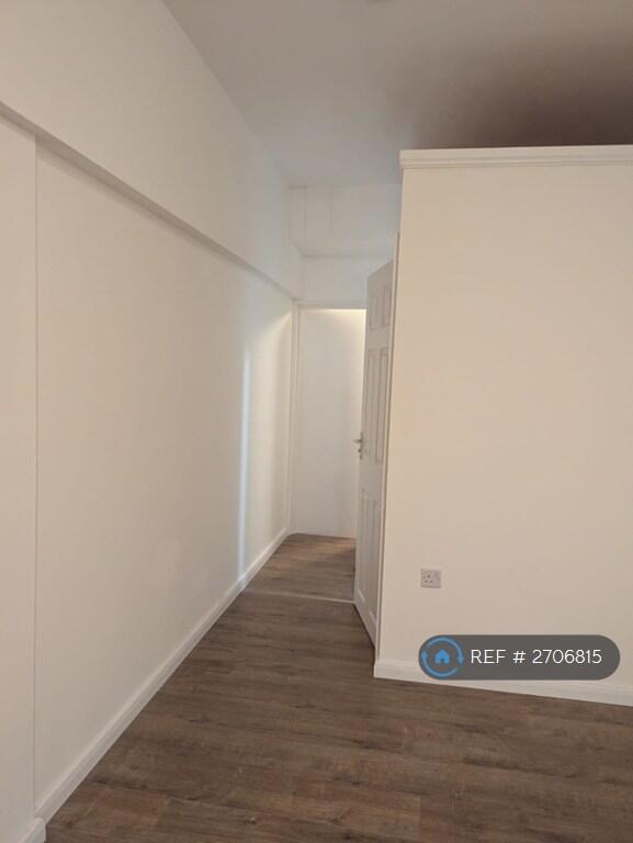Separate Bedroom From Ensuite And Kitchen
