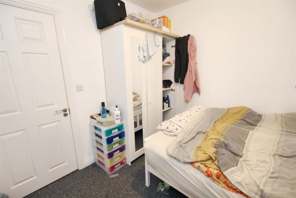 Bedroom 1 F4