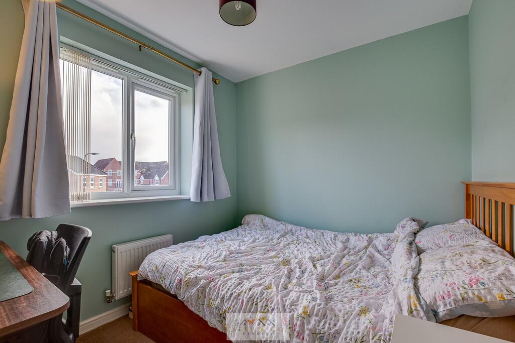 Bedroom 2.1