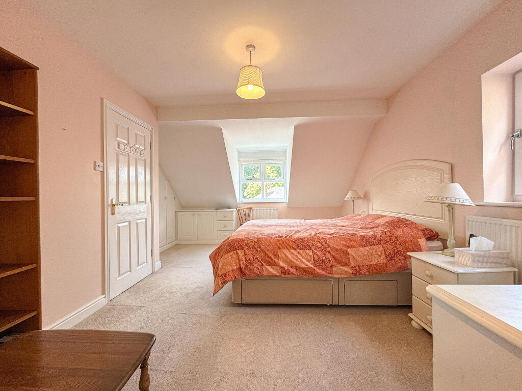 Bed 1 (2)
