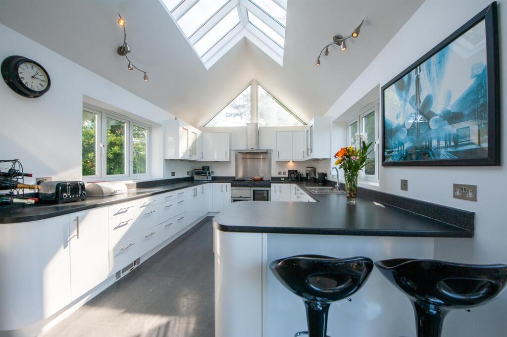 Kitchen-Breakfast Room...jpg