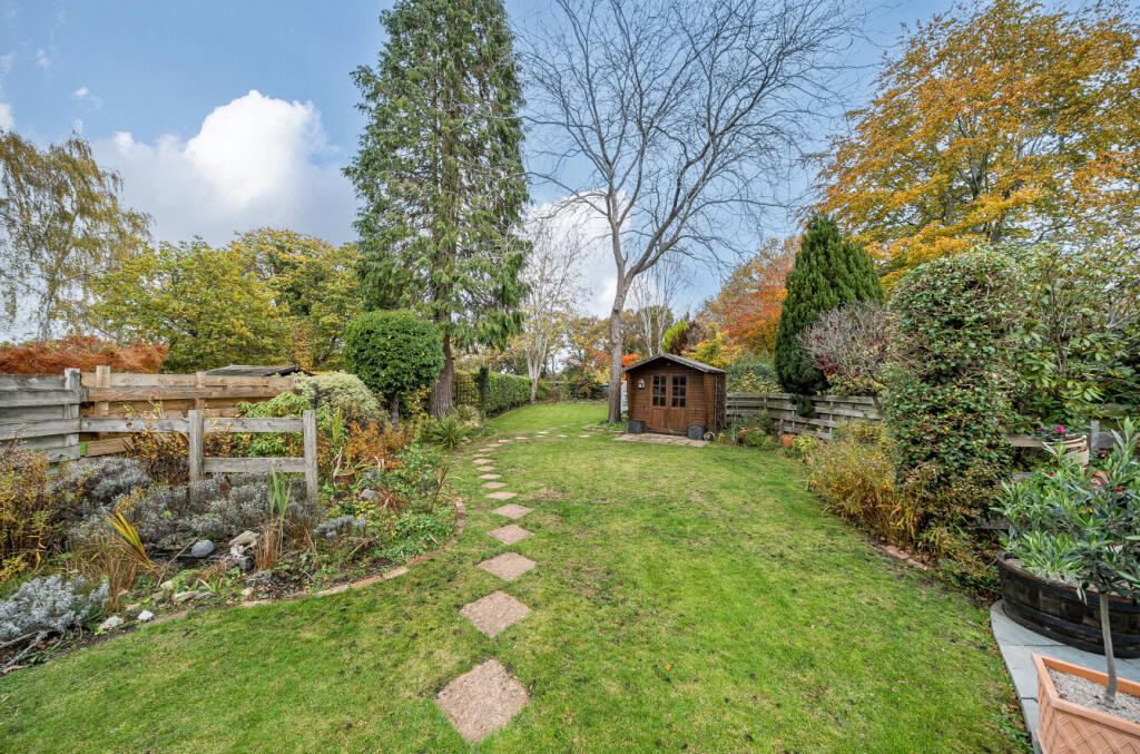 1375827-27-690ca3...