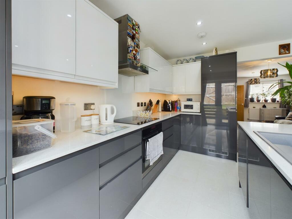 Kitche/Diner