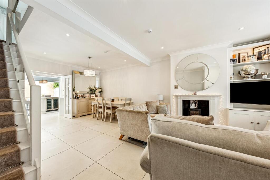 Geraldine Road, W4 - FOR SALE