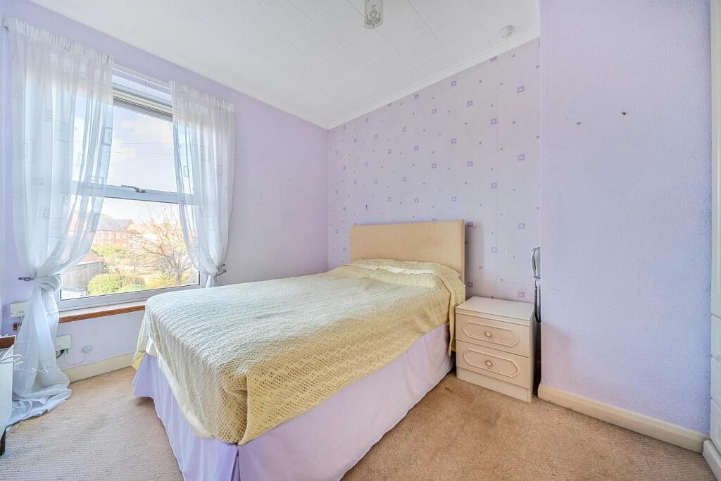 2nd view MASTER BEDROOM.jpg