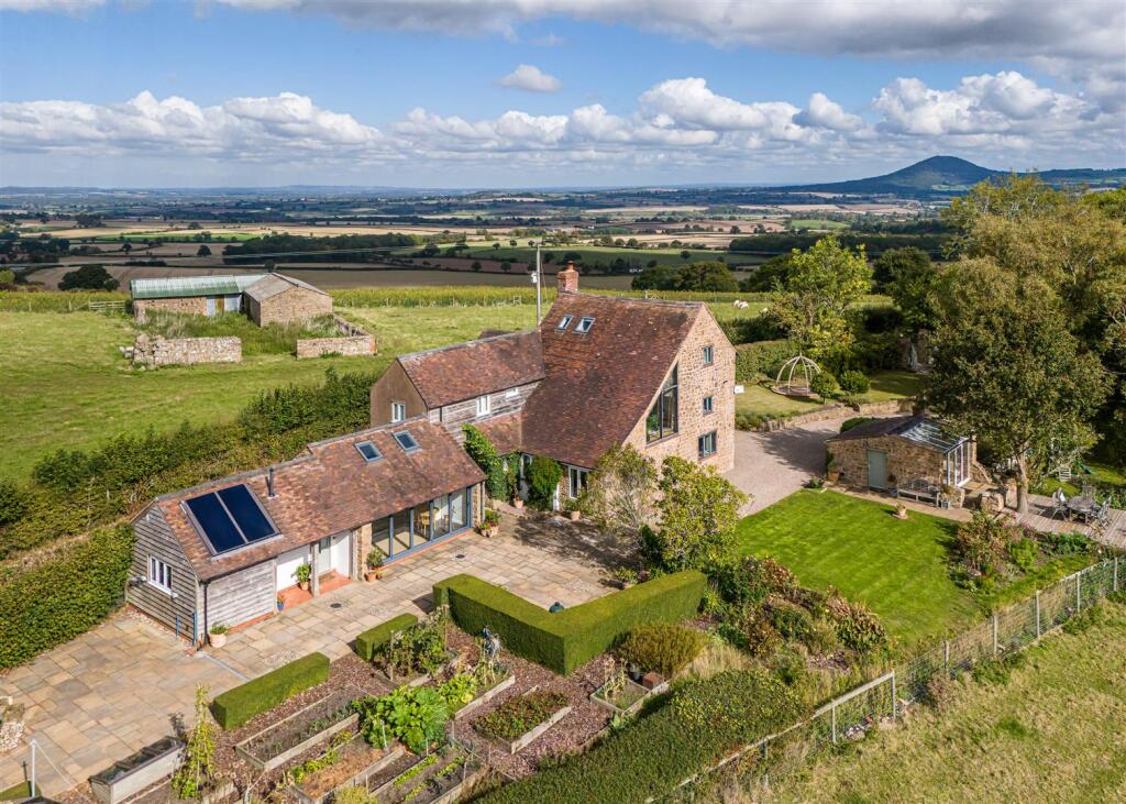 Wyers Barn-Drone-07.jpg