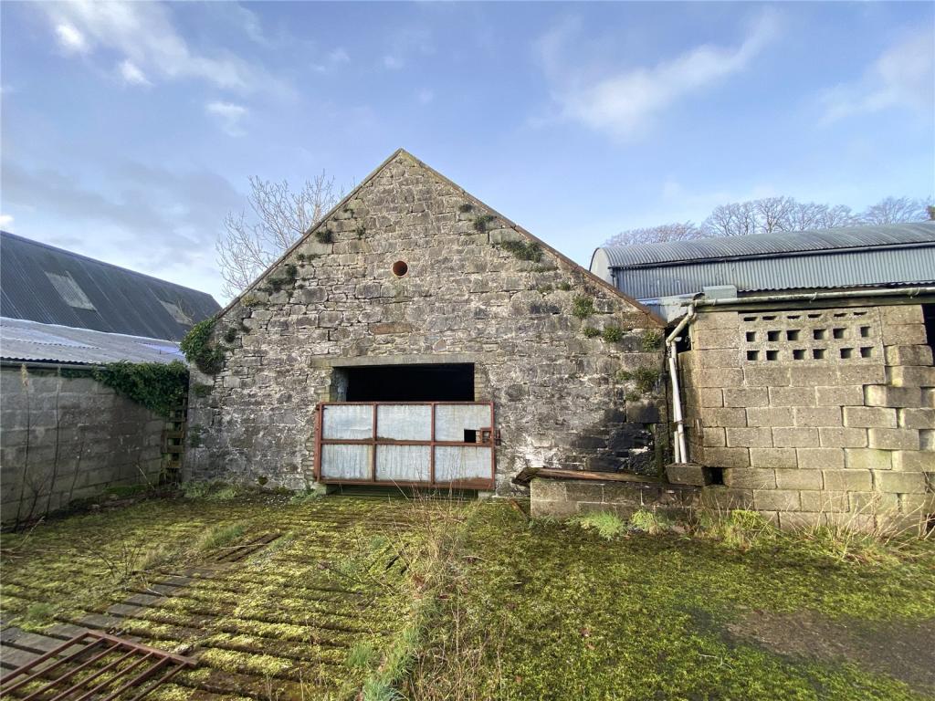 Barn 2