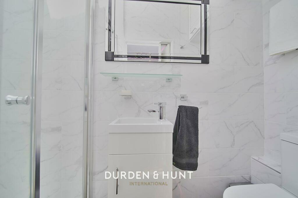 Lambourne 32_result.jpg