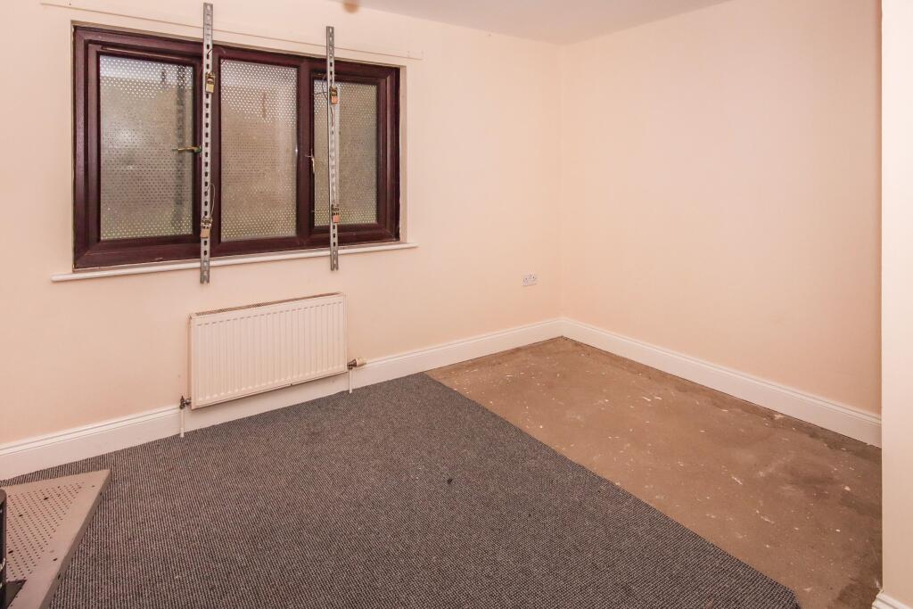 The Staithe, Holmes Drive, Wisbech, Cambridgeshire, PE13 3TJ