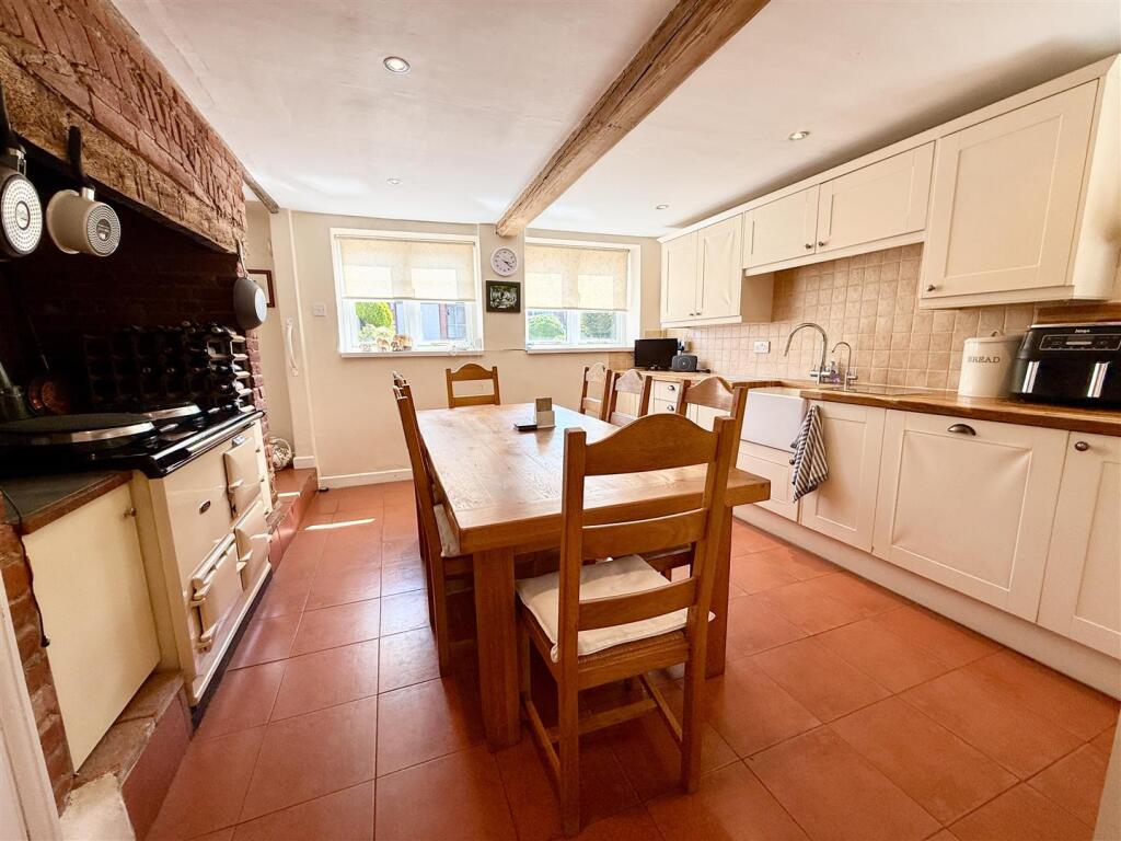 kitchen diner
