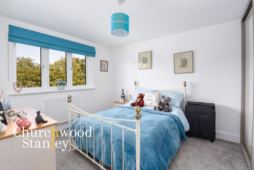 Second bedroom