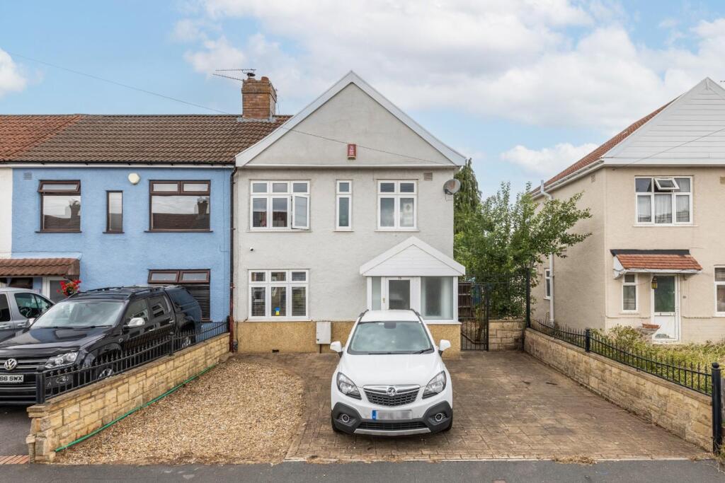 15 Guernsey Avenue, BS4-27.jpg