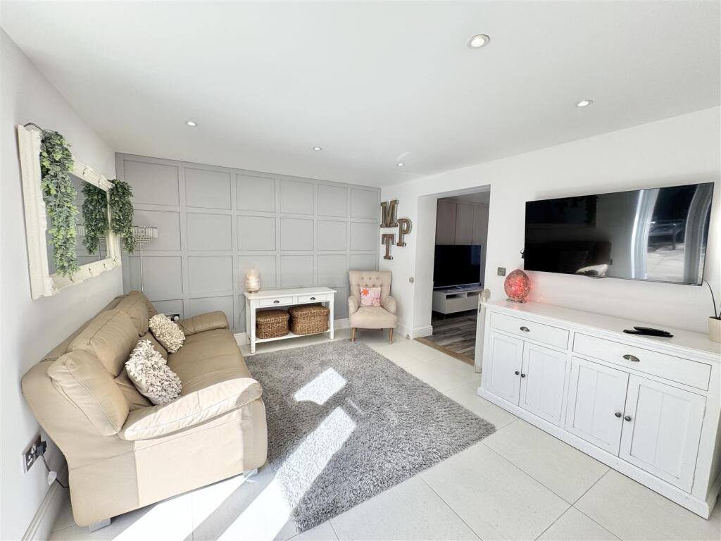 Living Dining Kitchen