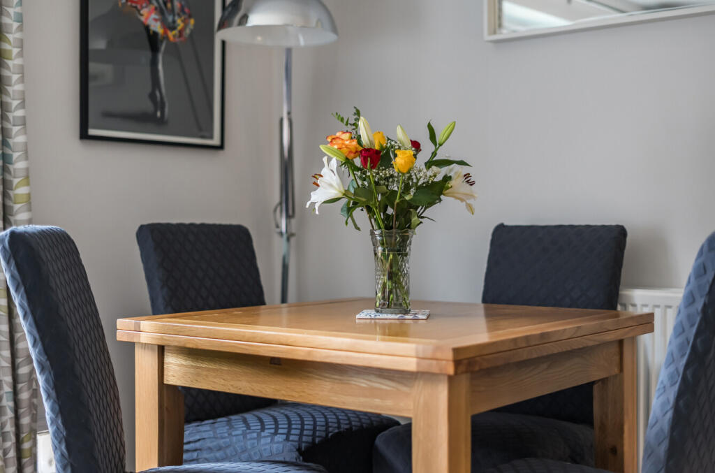 1376060-25-6911d2...