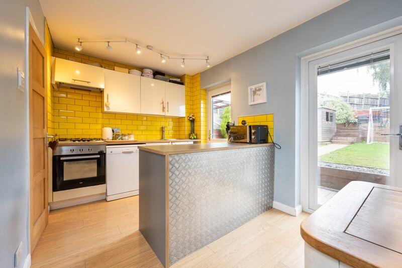 RE-FITTED DINING KITCHEN (REAR)