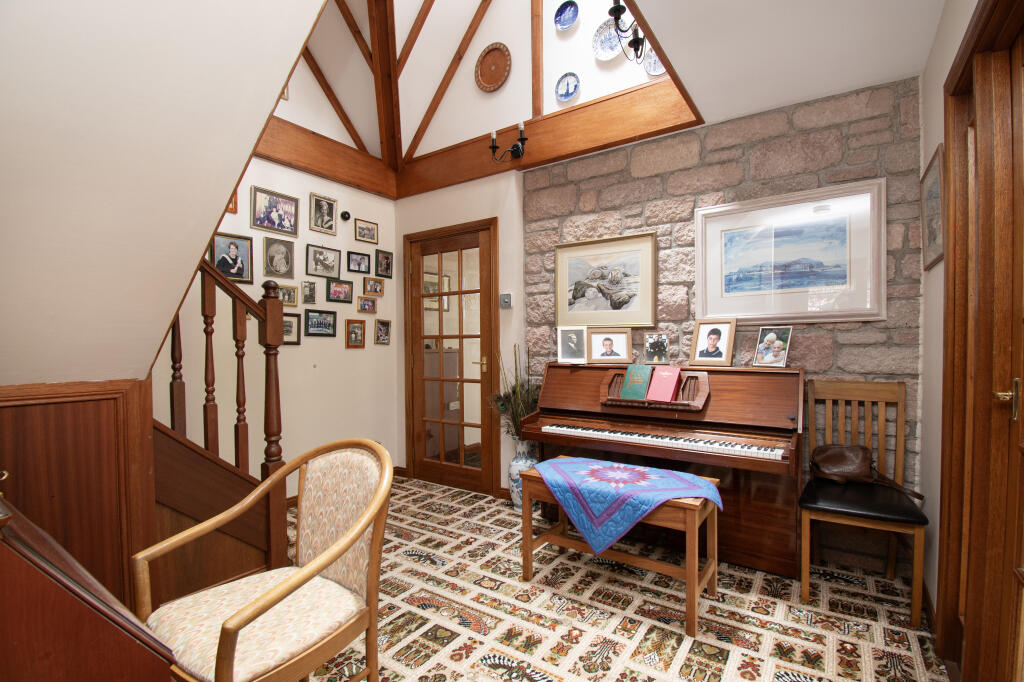 Inner Hallway &amp; Staircase