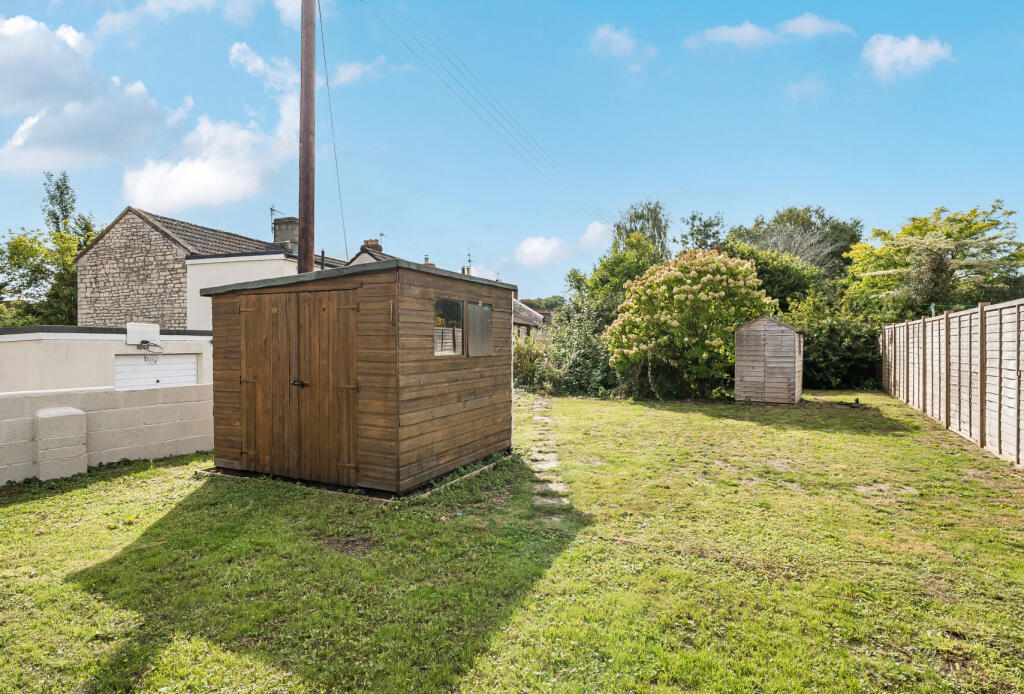 1348363-4-68bb010...