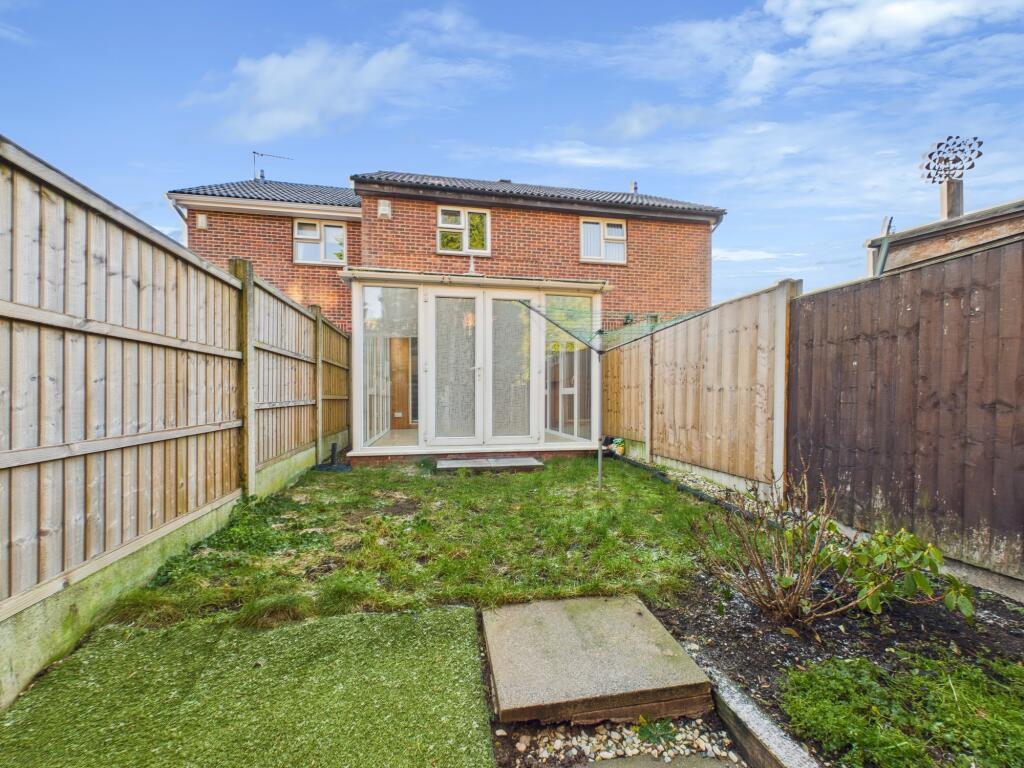 Grassthorpe Close, Oakwood