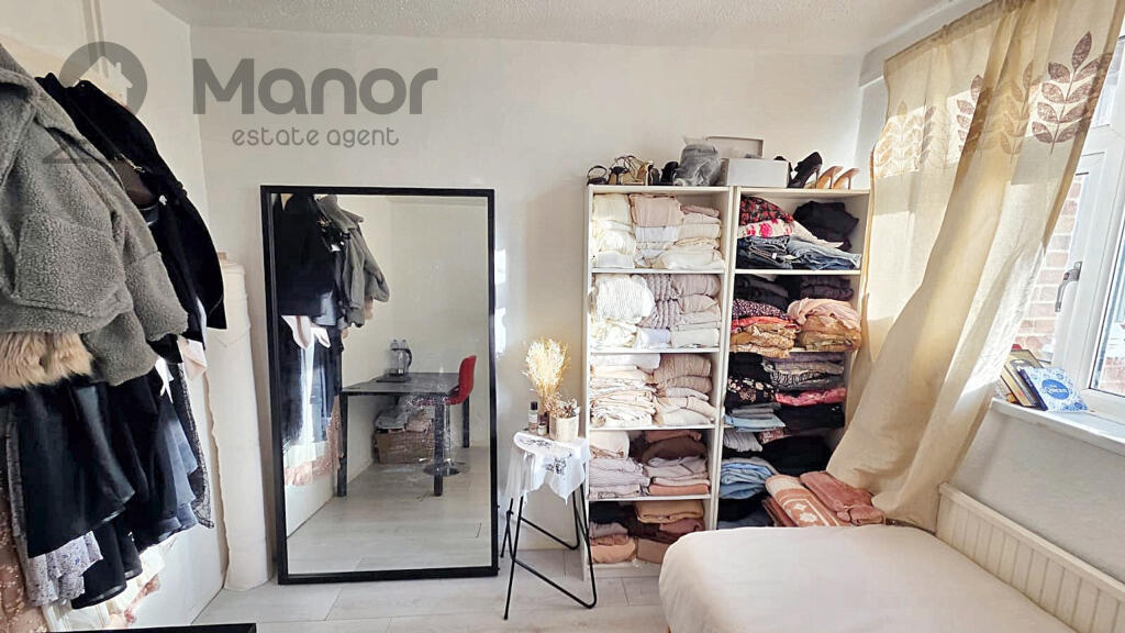 WhatsApp Image 2025-11-19 at 11.34.25 (3)