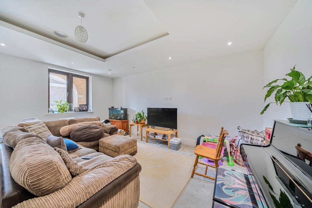 15-681b356702fce-...