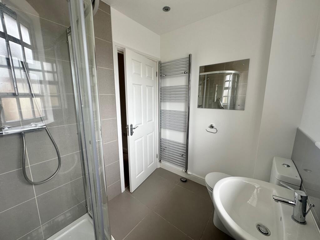 16. Shower Room
