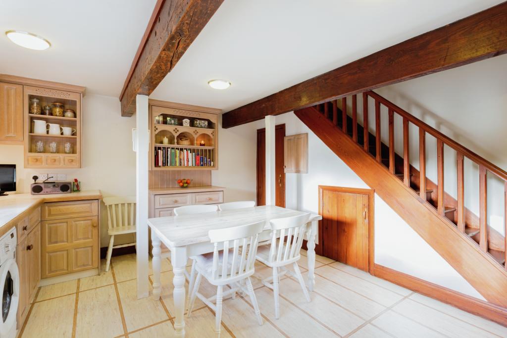 Cottage Kitchen