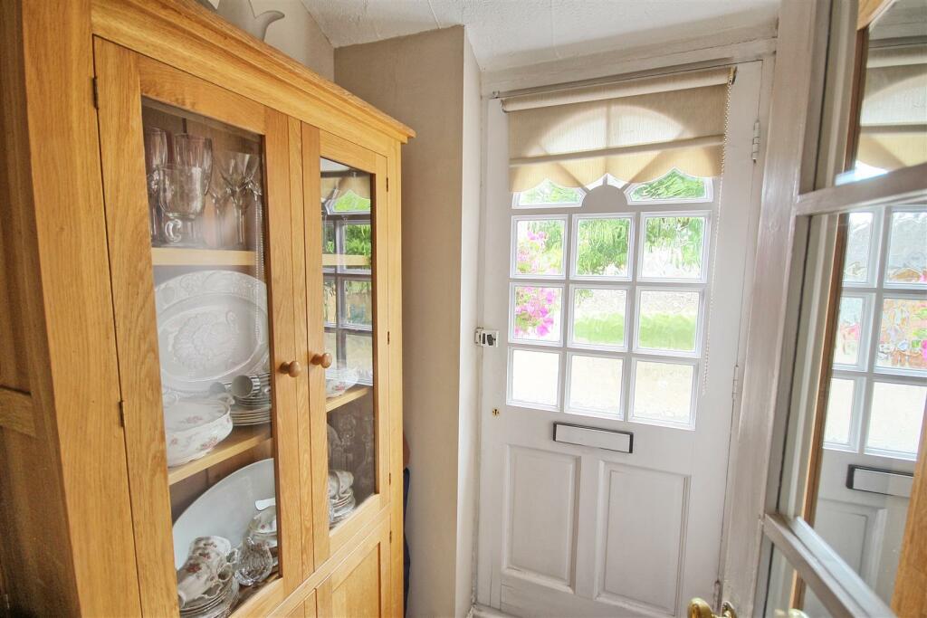 ENTRANCE HALLWAY