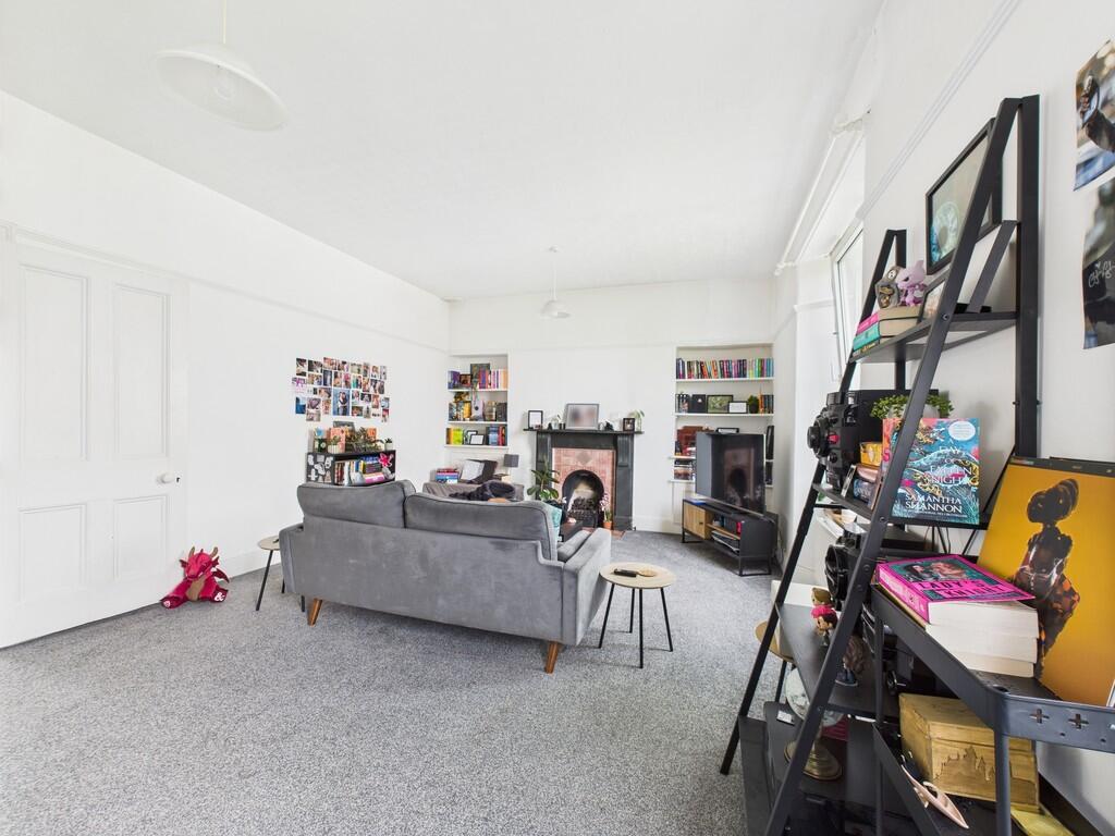 CAM03974G0-PR0160...