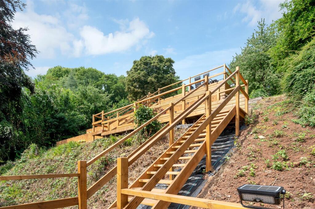 144 Nottingham Road WEB PH-11.jpg