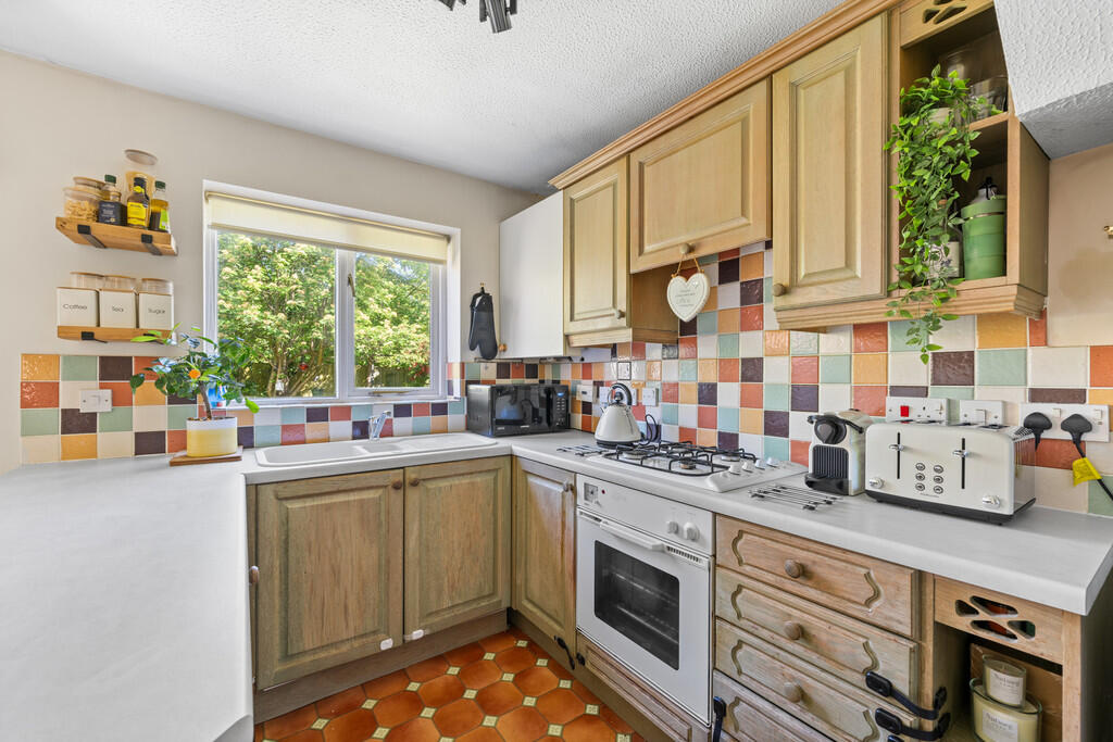 Newry Court, CH2 ...