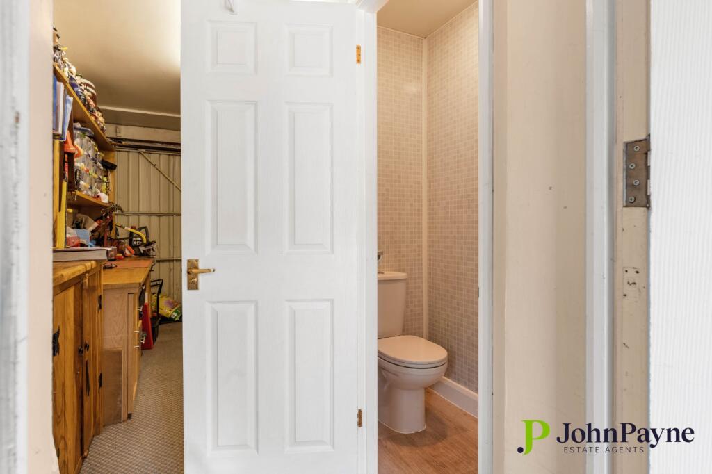 Cloakroom/Garage