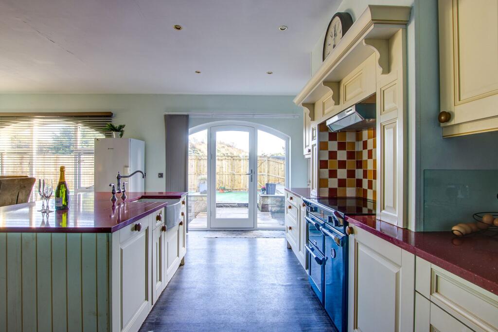 Kitchen 2