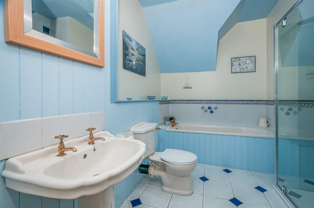 HOUSE BATHROOM